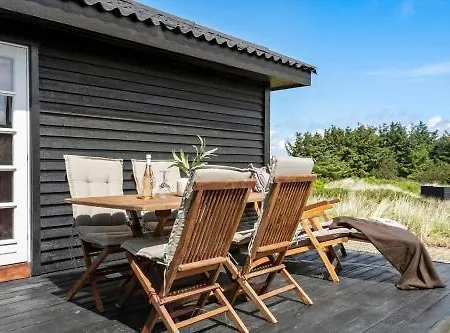 1131-ringkobing-hjelmevej-147 * Søndervig