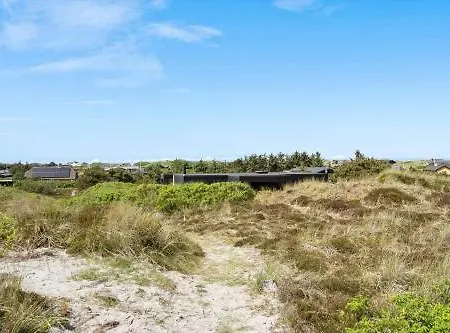 1131-ringkobing-hjelmevej-147 Feriehus *